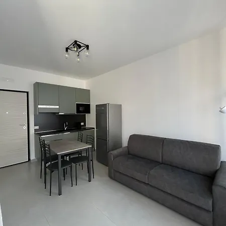 Im - Viale Monza Milan